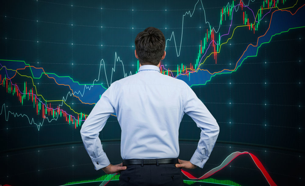 What is a moving average? What signals are there to buy and sell in an uptrend and a downtrend in market?